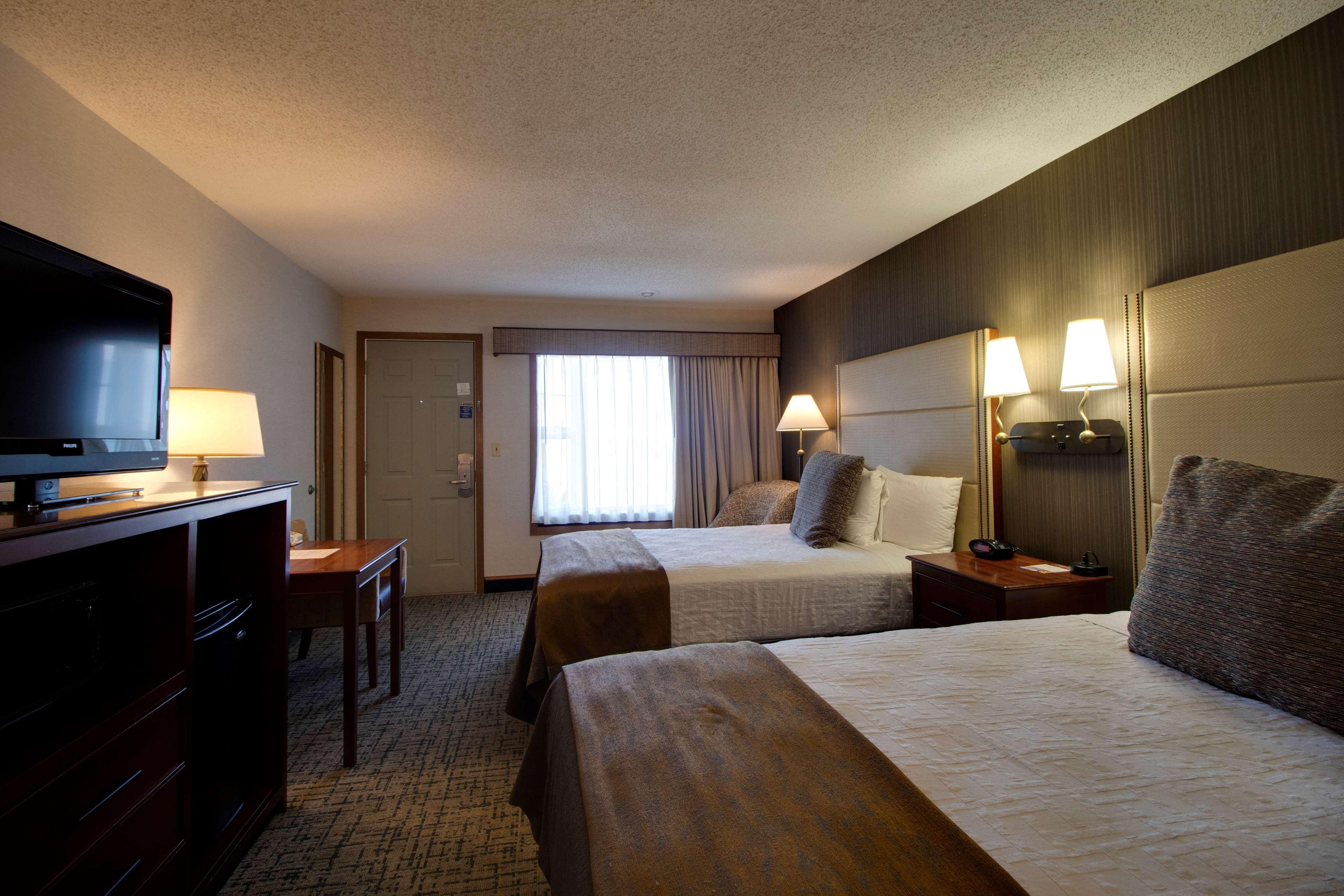 Best Western Harbour Pointe Lakefront Saint Ignace Exterior foto